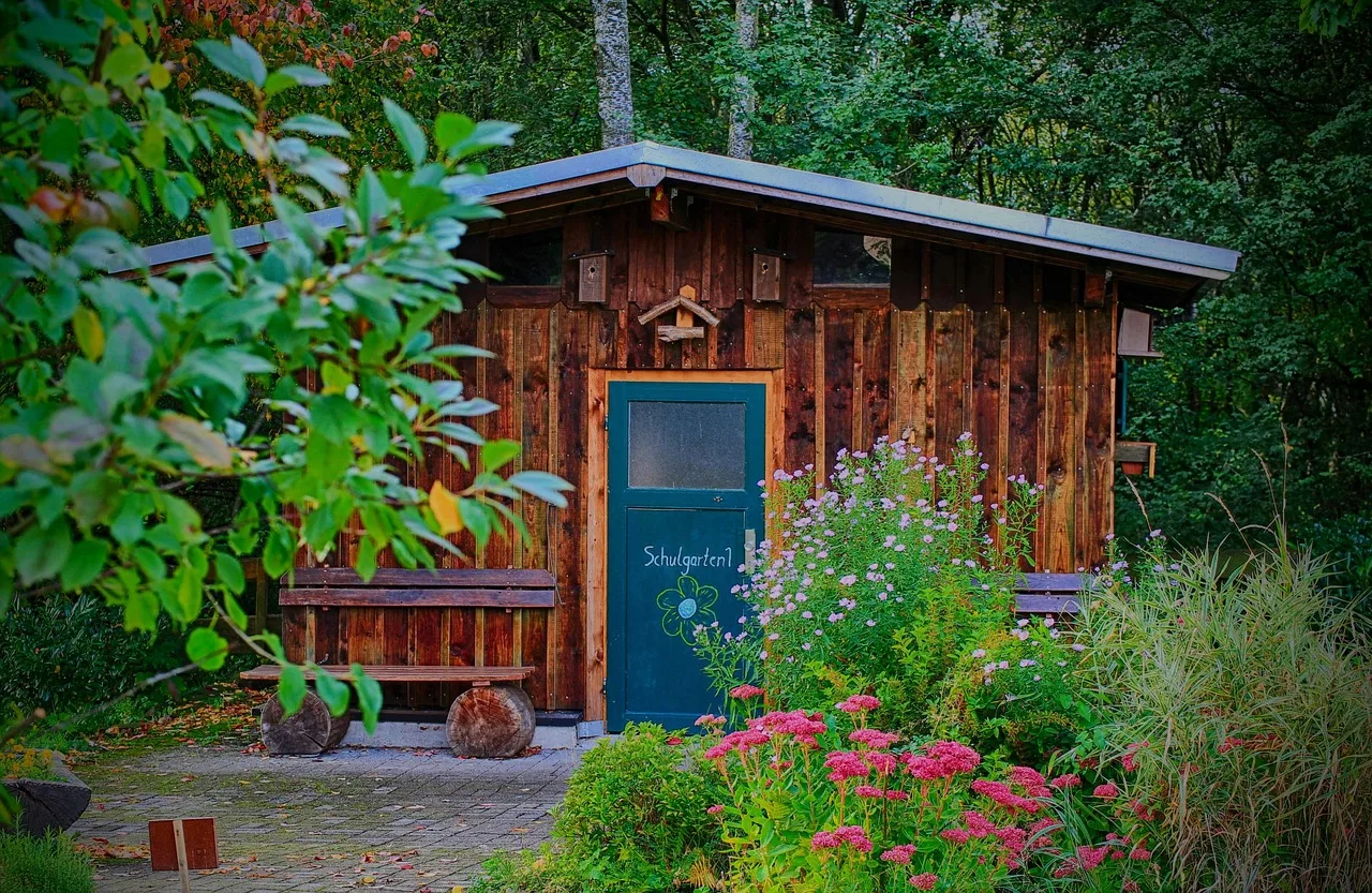 school, school garden, nature, garden shed, garden, financial support, creativity, community, students, children, youthful, sow, cultivation, health, agriculture, horticulture, plant. Public garden case studies itinerary: a comparison framework