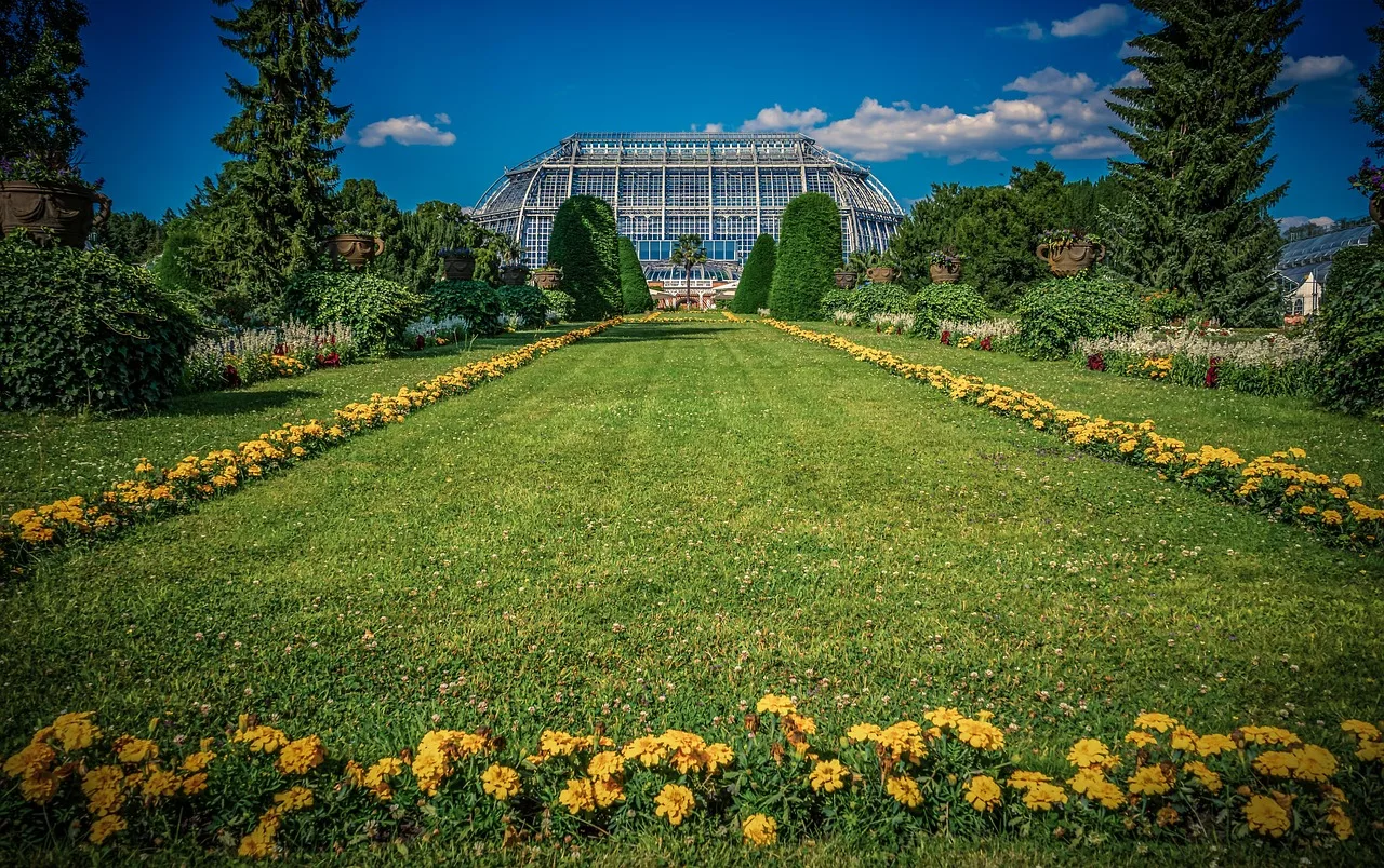landscape, botanical garden, flower, beautiful flowers, nature, greenhouse, plants, green, scenic, flower background, grass, flower wallpaper, dome. Garden travel memberships: the best time to join