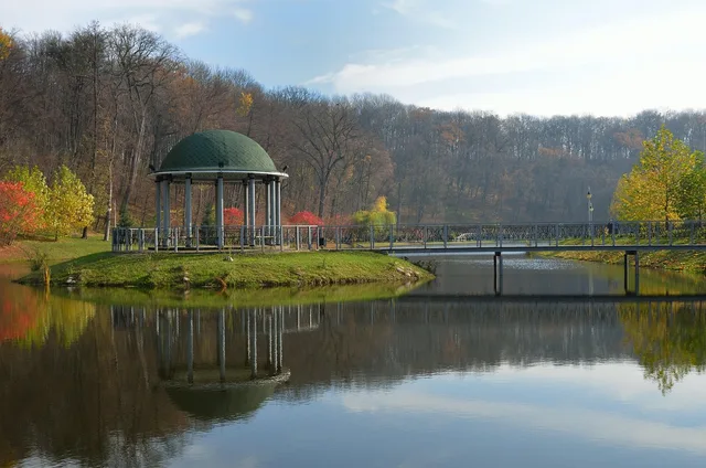 park, nature, pavilion, lake, bridge, pergola, water, water reflection, public garden, garden, feofaniya park, kiev, kyiv, ukraine. Public Garden Destinations Planning: Spot Stale Sites